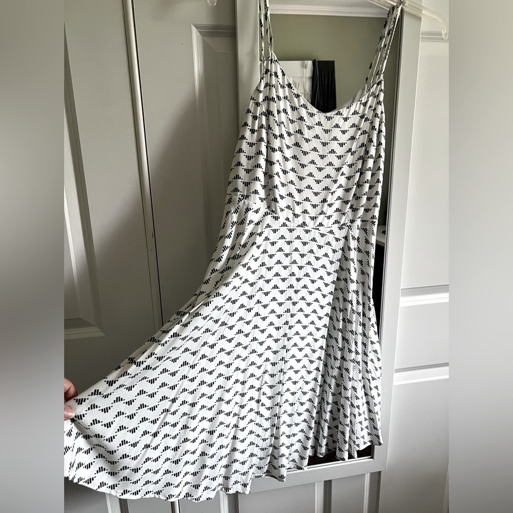 L - White w/ Black Accents Summer Sun Dress - Old Navy